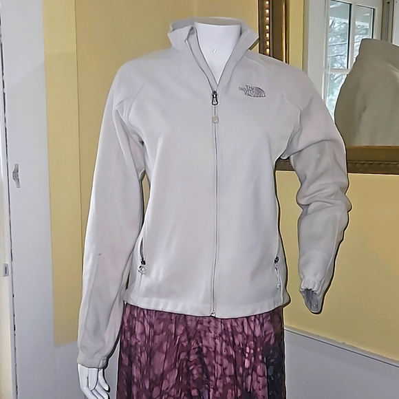 The North Face Women's White Full Zip Windwall Fleece Jacket w Zip Pockets - Picture 3 of 7